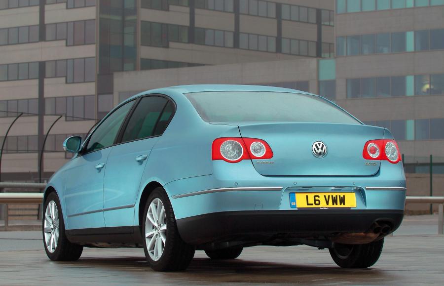  Volkswagen Passat 2005 года  (фото 7 из 161)